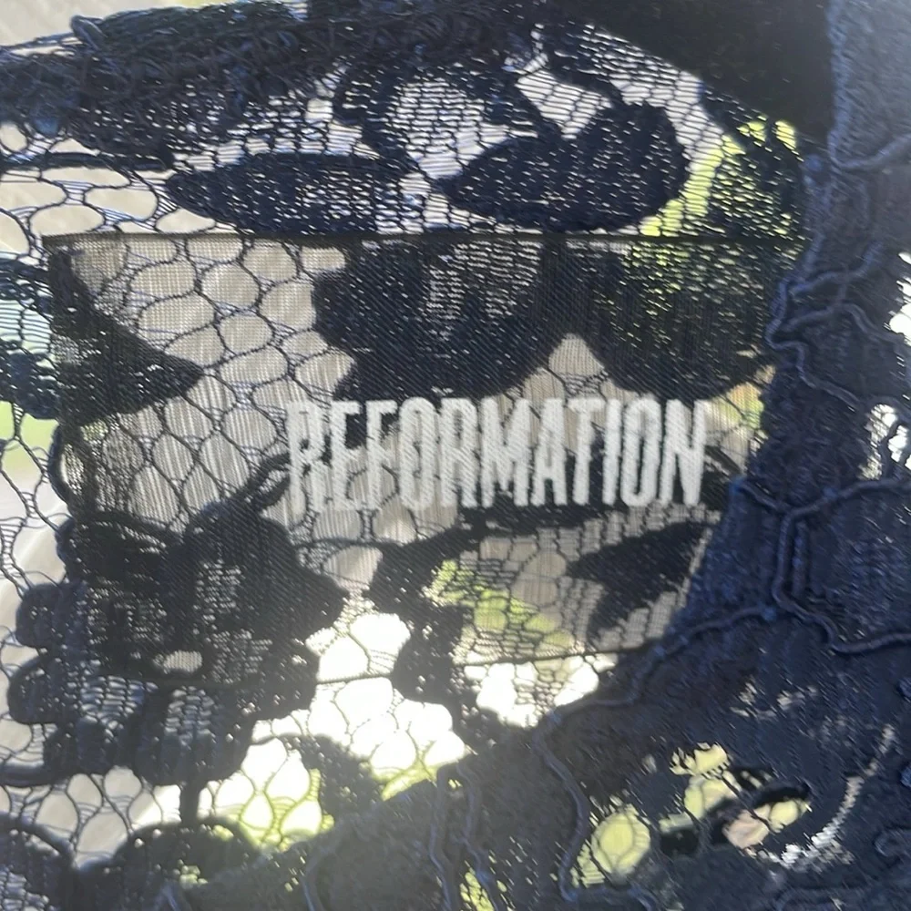 Reformation’Marie’ Ruffle-Tiered Bell Sleeve - Picture 7 of 10